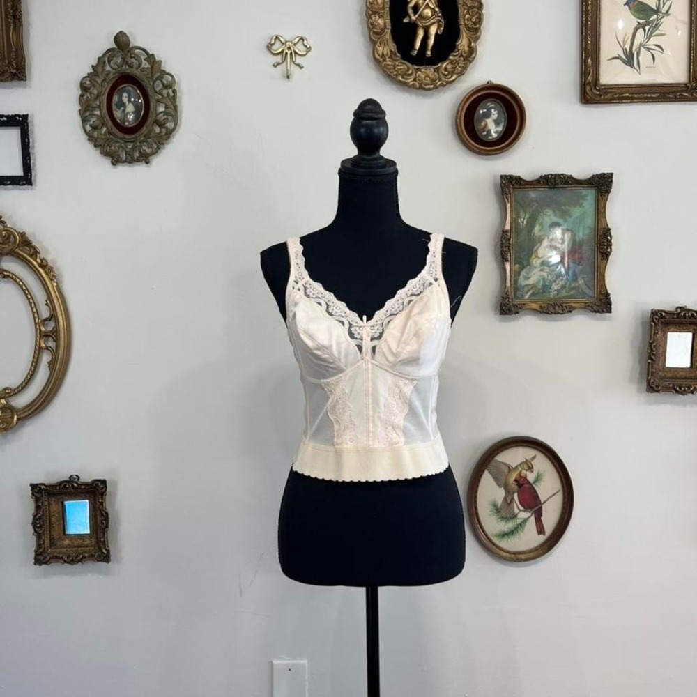Vintage Ivory Lace Corset Bustier Top – 34C Structured Lingerie